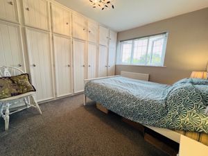 Photo 9- click for photo gallery